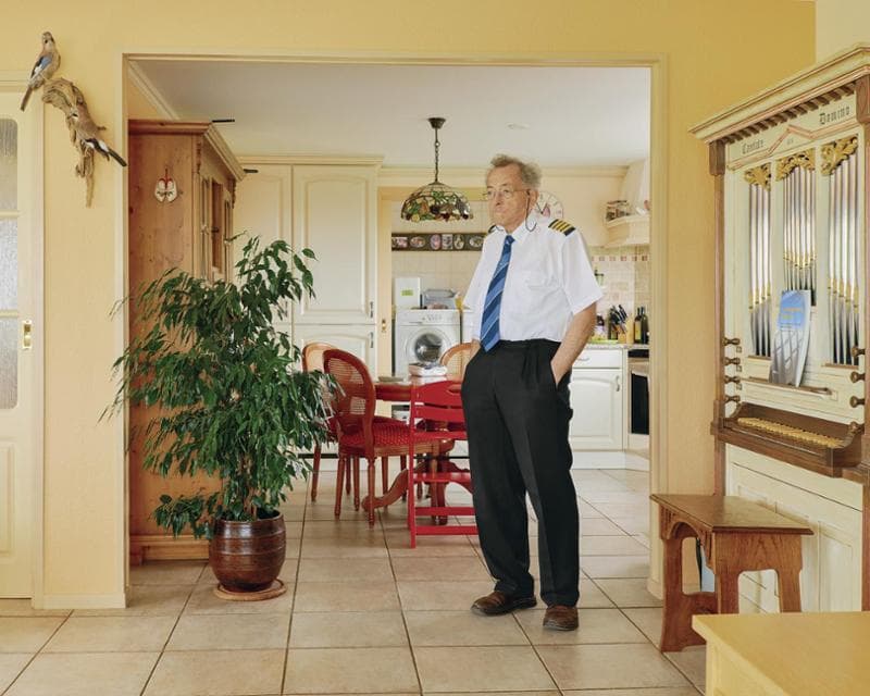 Immagini tratte dal progetto fotografico As Real As It Gets di Thomas Nolf.