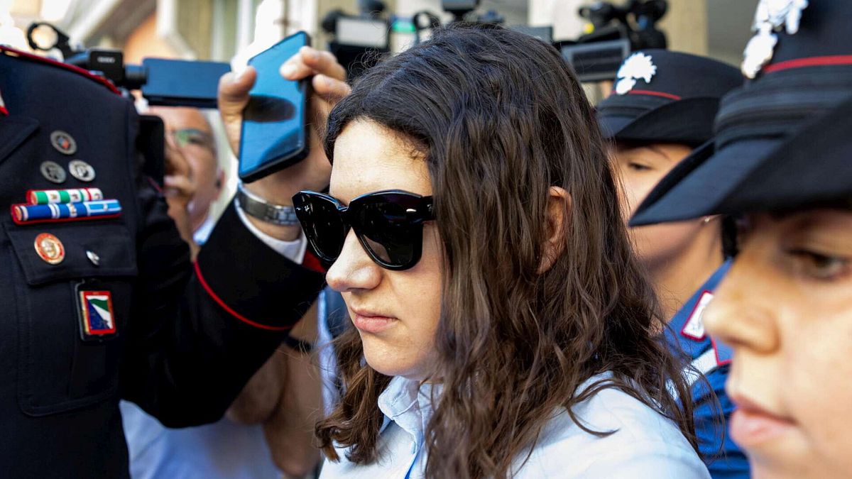 Neonati sepolti, l'ex di Chiara Petrolini: "Mai sospettato fosse incinta"