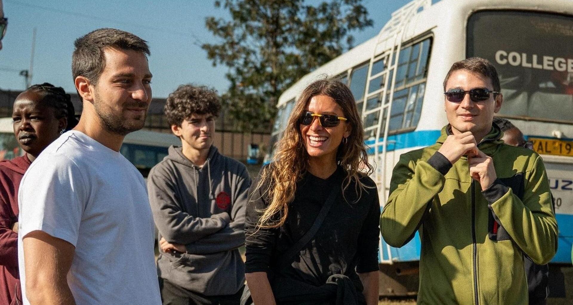 Dalle corse in MotoGP alla solidarietà: Bagnaia regala 3500 occhiali in Kenia