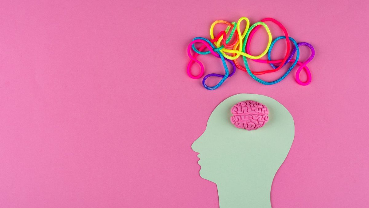 A che età gli esseri umani raggiungono il loro apice mentale?