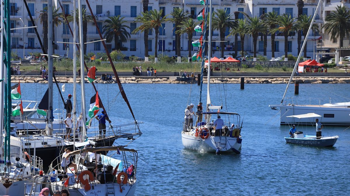 Global Sumud Flotilla nella zona rossa: navi di Israele intervengono a 150 miglia da Gaza