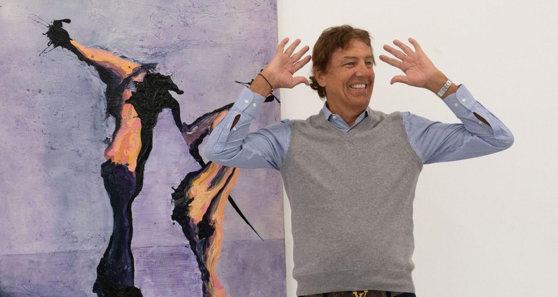 Dalla toga all’arte, la storia di Nikola Cernetic e della sua Luce Gallery che illumina i giovani