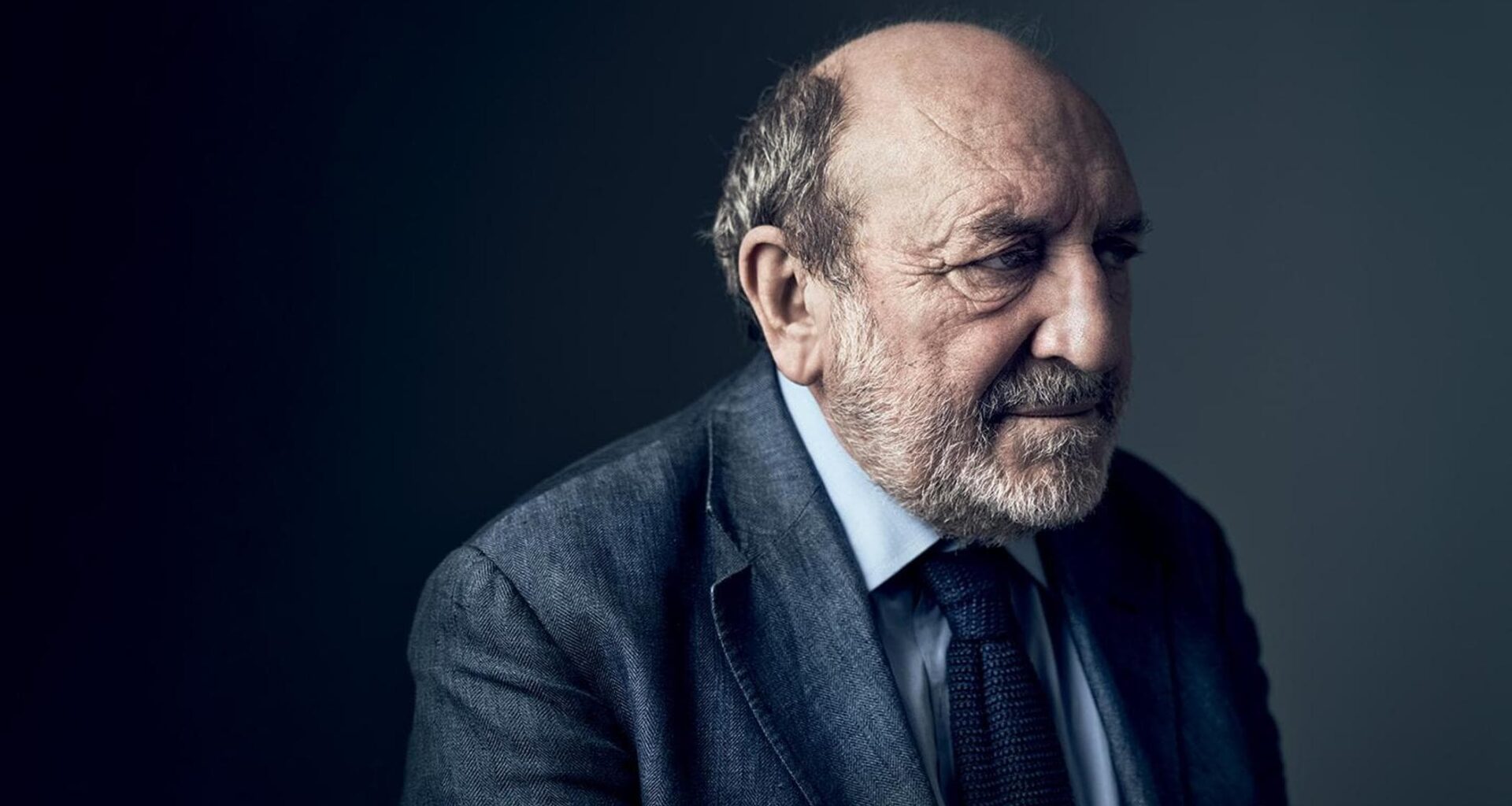 Umberto Galimberti si confessa: “Le idee hanno avuto il sopravvento, imprigionandomi”