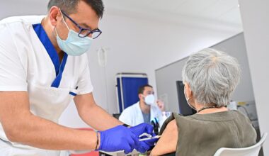 Covid ad Asti: 10 ricoveri, parte la campagna vaccinale