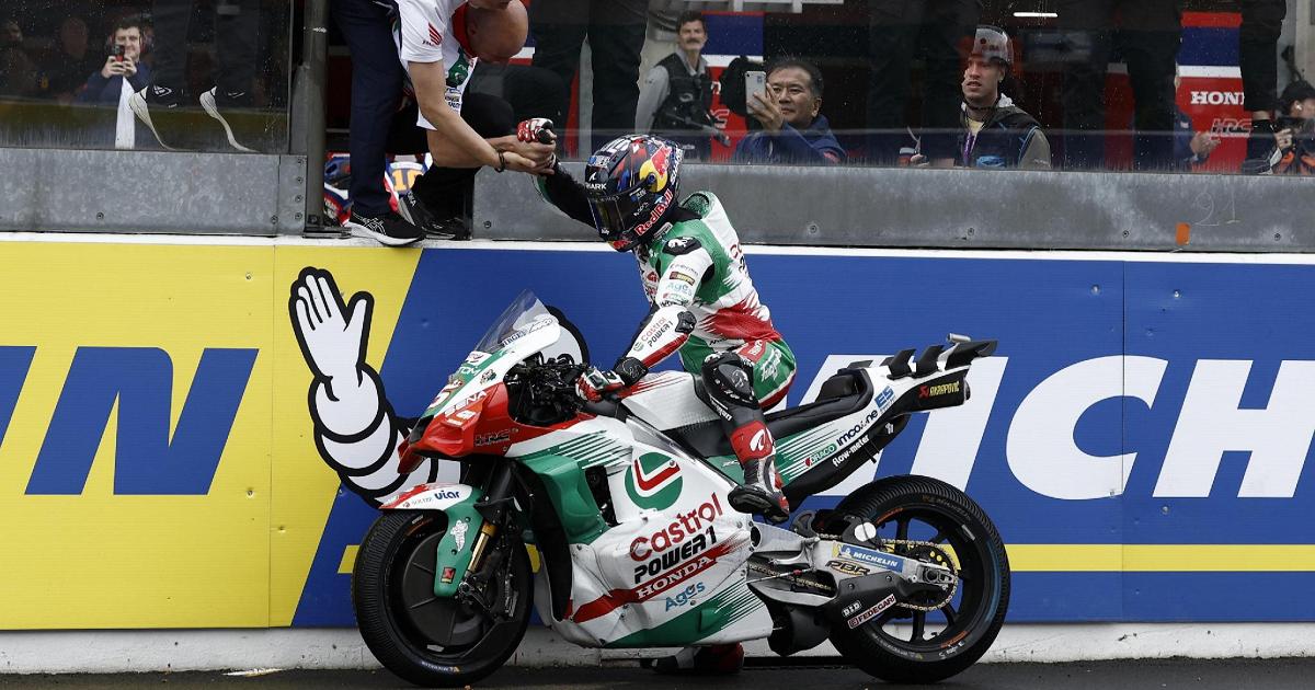 MotoGp di Francia: sotto la pioggia trionfa Zarco