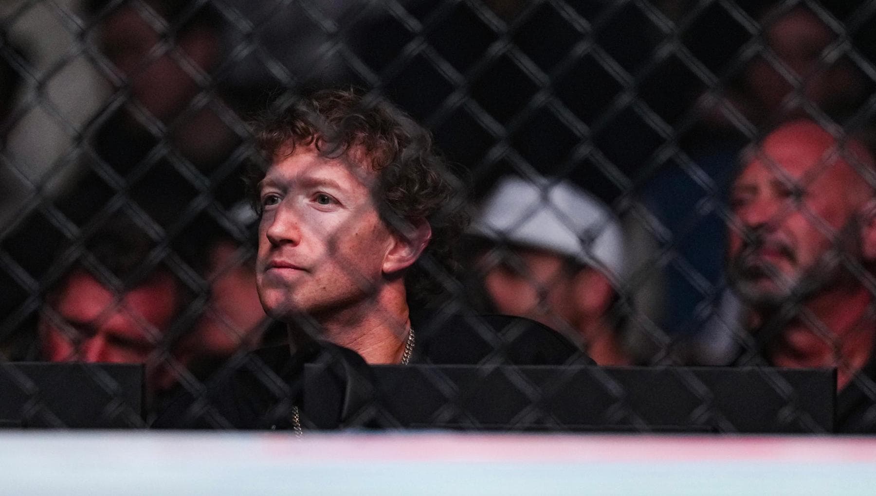 Cosa è scritto nel libro che ha raccontato il lato oscuro di Mark Zuckerberg