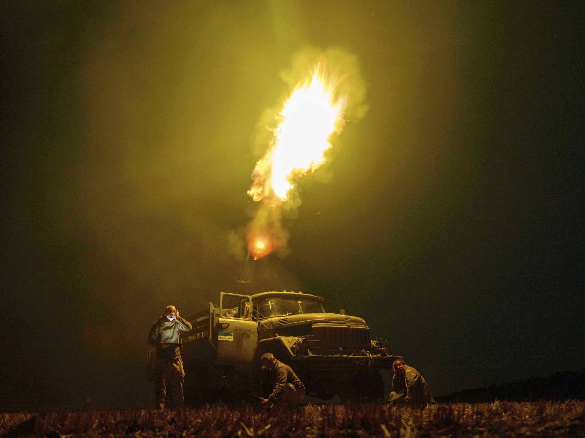 "Fornisce informazioni alla Russia sugli obiettivi da colpire". Gli 007 di Kiev accusano la Cina