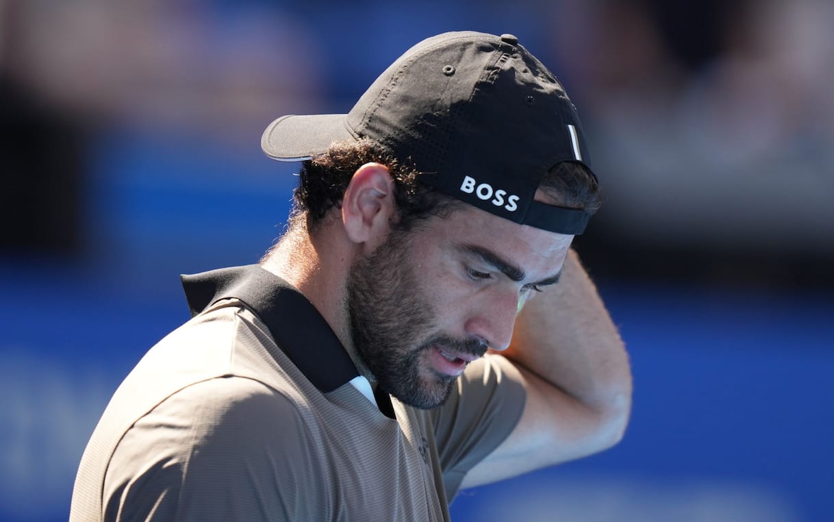 Atp Shanghai 2025, Berrettini fuori all'esordio: Mannarino vince in due set