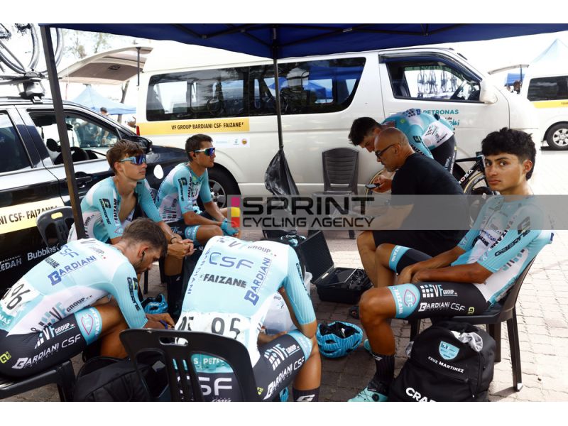 TOUR DE LANGKAWI 2025.LA CORSA MALESE DELLA VF GROUP BARDIANI, PAROLA A ROSSATO