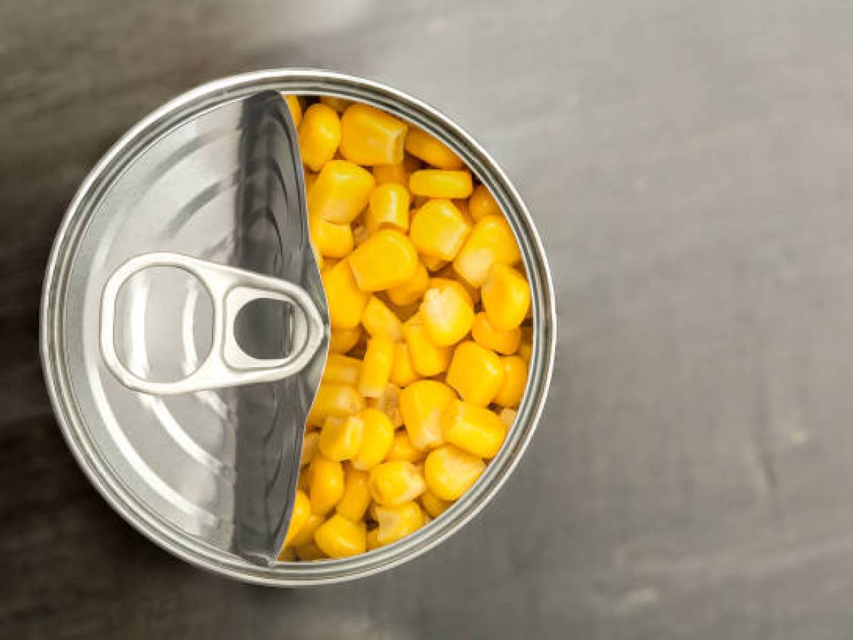 Mais in scatola come arma per sabotaggi: la mano del GRU in Lituania, Polonia e Germania