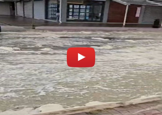 il mare invade Valverde di Cesenatico. Il video impressionante