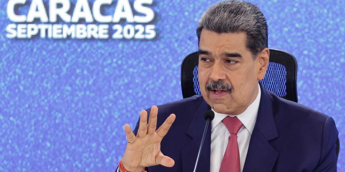 Si fa sempre più serrato il braccio di ferro tra Trump e Maduro