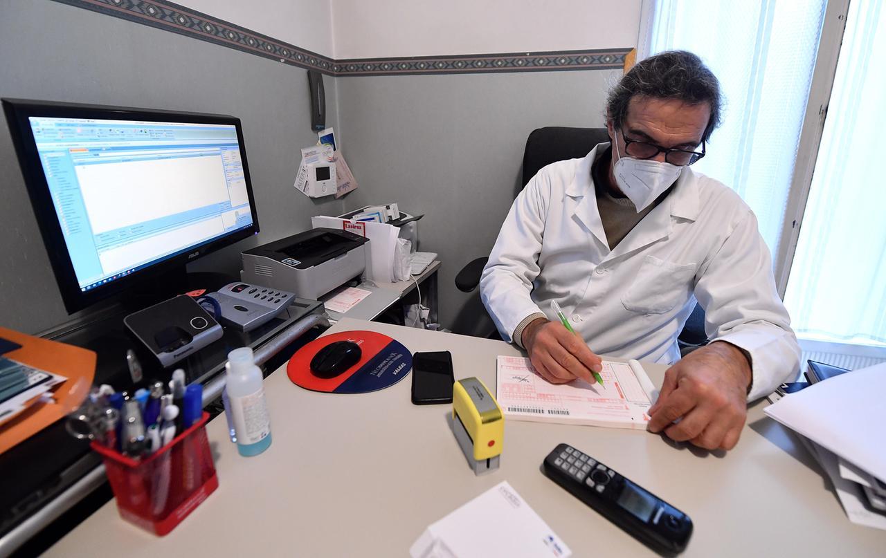 Sanità, a Oristano settemila pazienti senza medico di base da gennaio