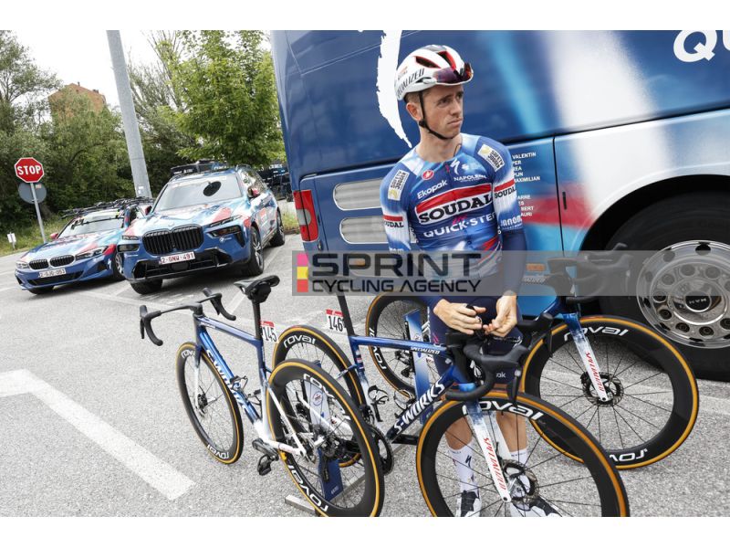 TEAM PICNIC POSTNL, NEL 2026 ARRIVANO CORKERY, KNOX E PEACE