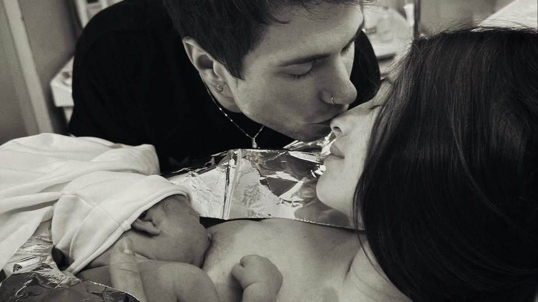 Benjamin Mascolo è diventato papà: la prima foto della figlia - Mediaset Infinity
