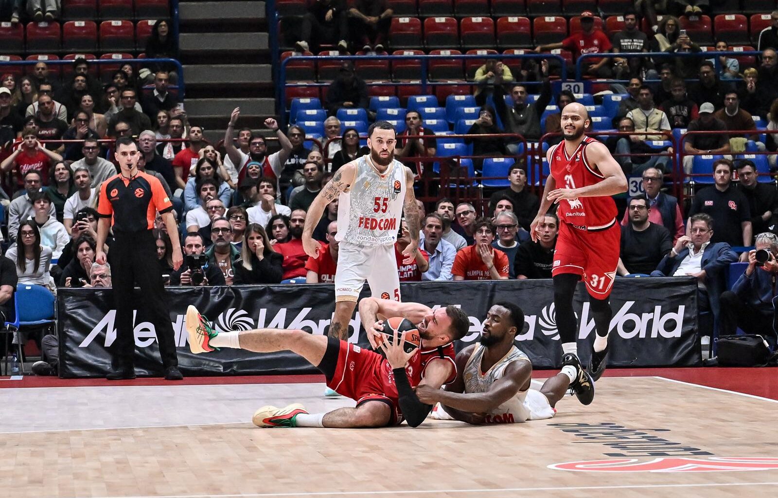 La Gazzetta dello Sport titola: Milano all'arrabbiata