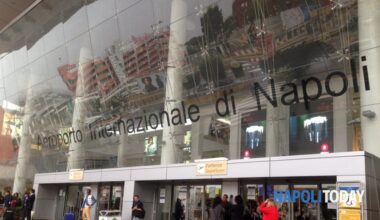 Atterraggio d'emergenza a Napoli per l'aereo con i giornalisti che avevano seguito Meloni a Sharm el-Sheikh