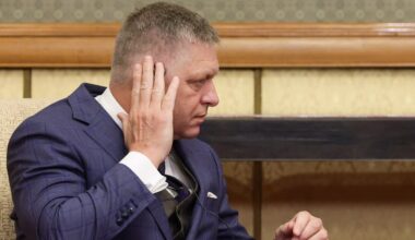Il Partito Socialista Europeo ha espulso il partito populista di sinistra del primo ministro slovacco Robert Fico