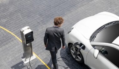 C’è il rischio che gli incentivi per auto elettriche finiscano in pochi giorni