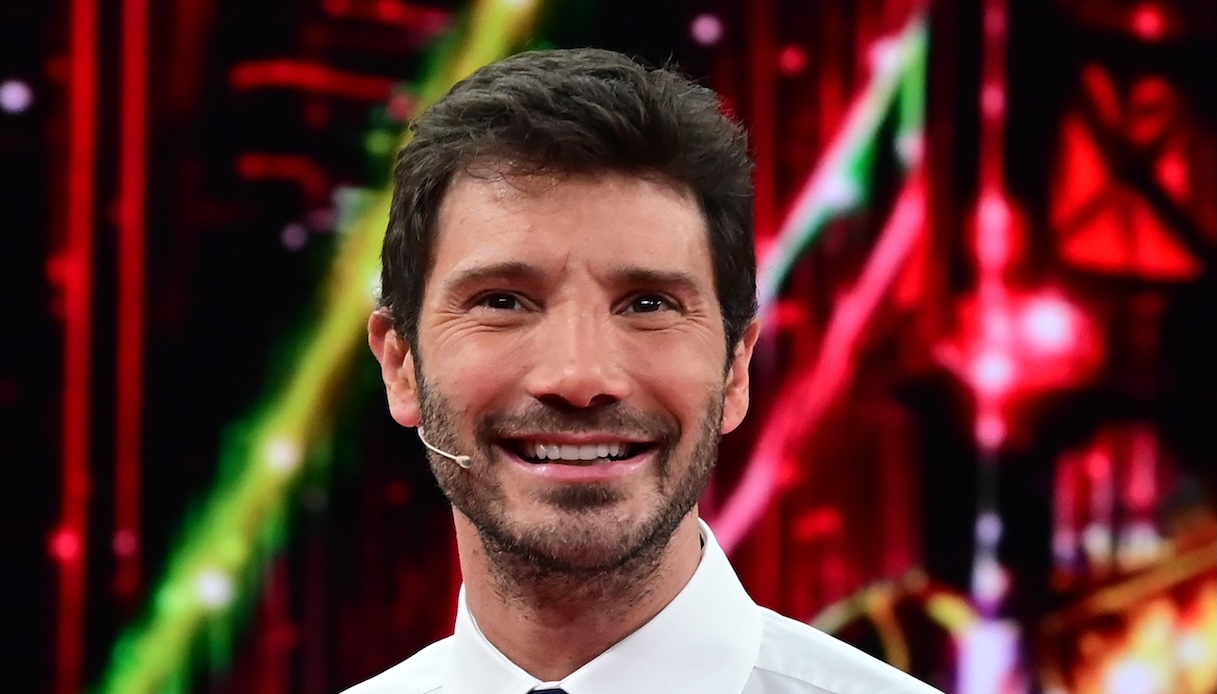 C’è Posta per te, i primi ospiti scelti da Maria De Filippi (e c'è anche De Martino)