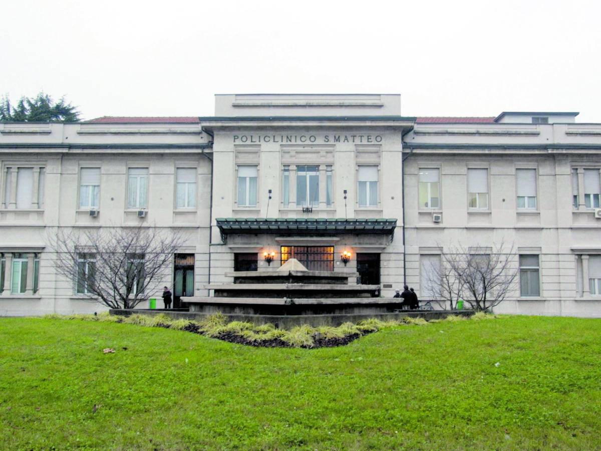 Pavia, le mire dell'ex pm di Garlasco e l'indagine pilotata su Fontana