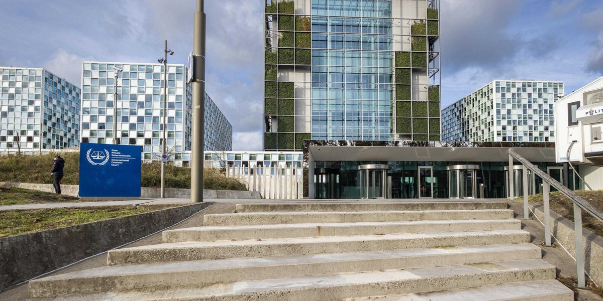 La Cpi schiaffeggiata da Orbán torna a frignare su Almasri