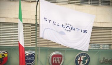 Stellantis, Filosa: “A Mirafiori 400 assunzioni per la 500 ibrida”