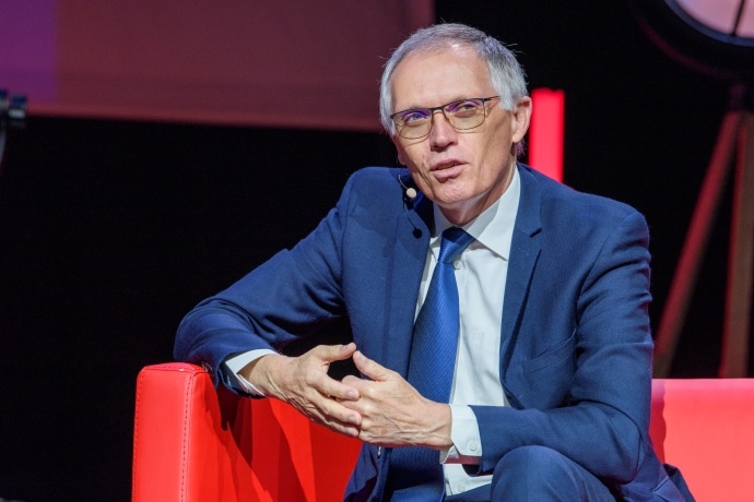 La profezia di Tavares: "Stellantis finirà spartita tra cinesi e americani"