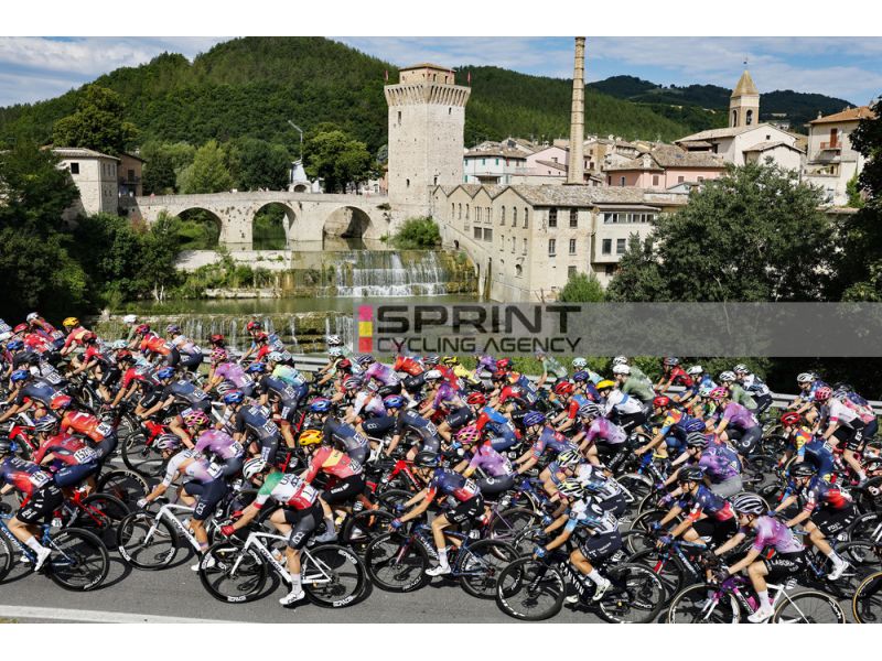 KNAVEN. «NEL CICLISMO FEMMINILE GLI STIPENDI CRESCONO PIÙ DEI BUDGET, NON SOSTENIBILE»