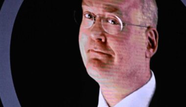 Bob Noto, il foto-gourmet si fa premio. E ha una fetta di crudo come pochette