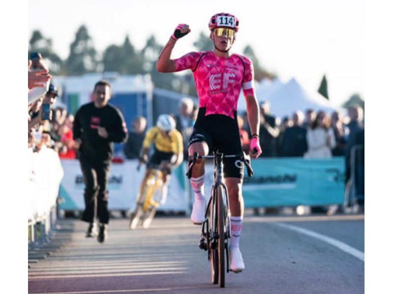 GP CICLI FRANCESCONI. PRIMO SUCCESSO DI AGOSTINACCHIO CON LA EF EDUCATION EASYPOST