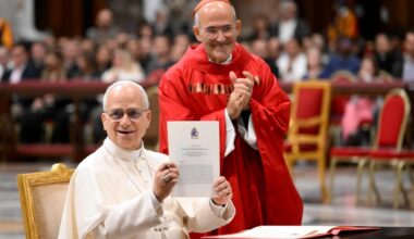 Il Papa: educare è promuovere dignità, giustizia, fiducia in un mondo di conflitti