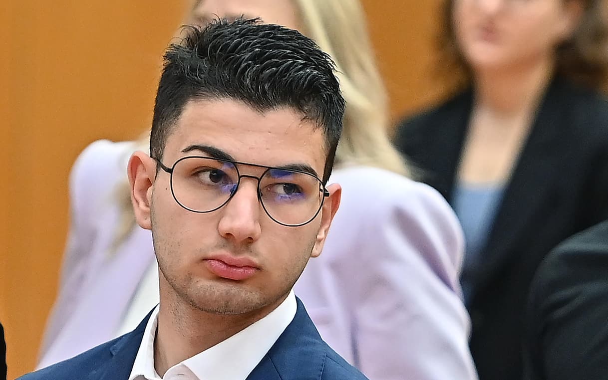 Uccise il padre per difendere la madre, Alex Pompa assolto definitivamente da Cassazione