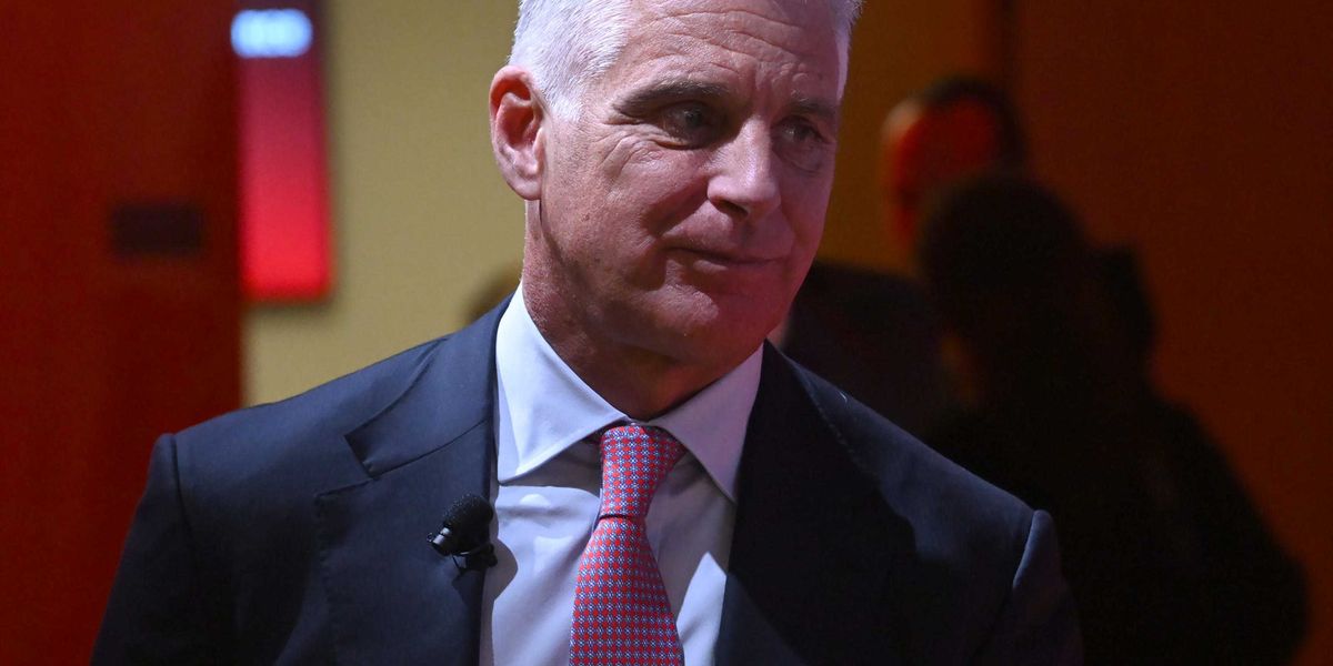 Mps sposa Mediobanca, Orcel molla Amundi