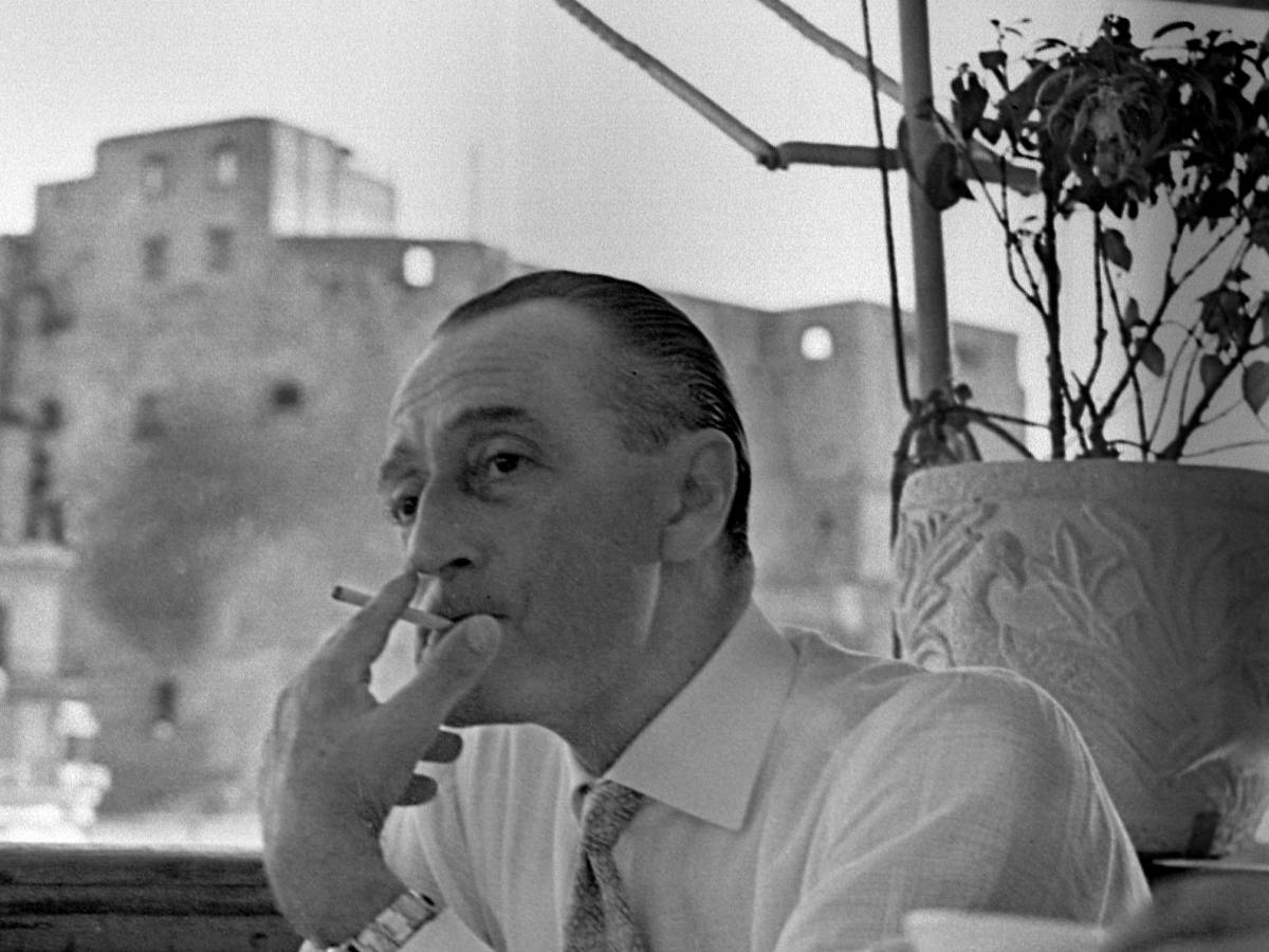 Totò e la sua Napoli. Così il "pazzariello" è diventato leggenda