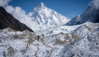 Lo Scarpone - "Due amici e un sogno". Marco Majori e Federico Secchi raccontano il loro K2 in un libro