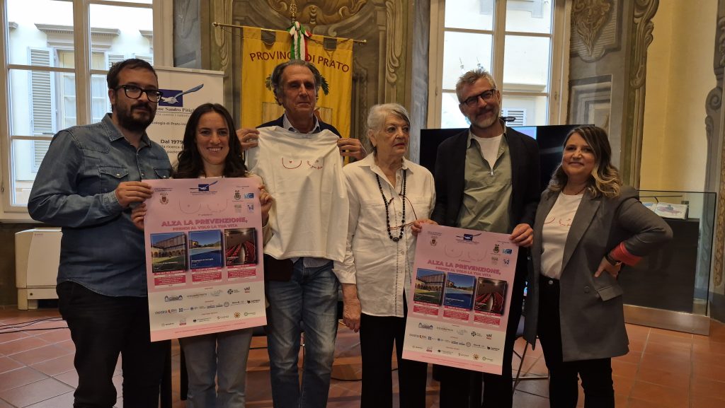 “Alza la prevenzione, prendi al volo la tua vita”: le iniziative per l’Ottobre Rosa di Prato