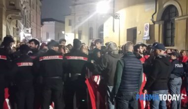 Presidio antifascista in centro: "Parma è antifascista"