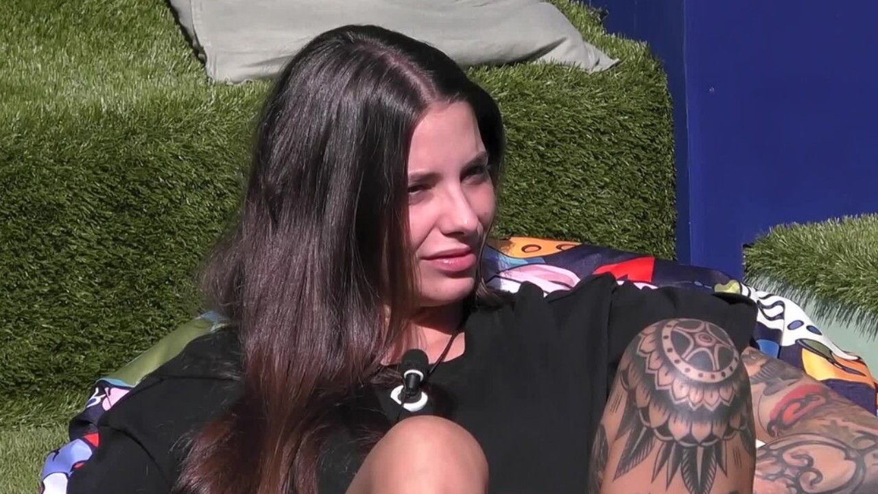 Grande Fratello, Anita e Grazia a confronto sulle dinamiche della Casa: "Ci stiamo dividendo in fazioni" (VIDEO)
