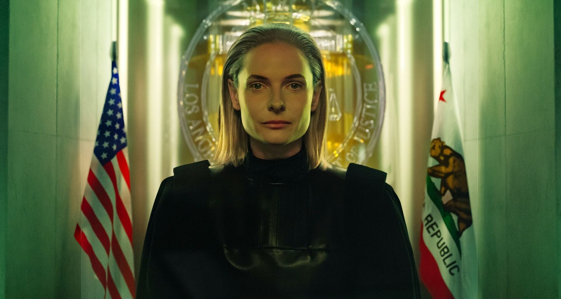 Mercy: Sotto Accusa, il trailer italiano ufficiale del film con Rebecca Ferguson e Chris Pratt