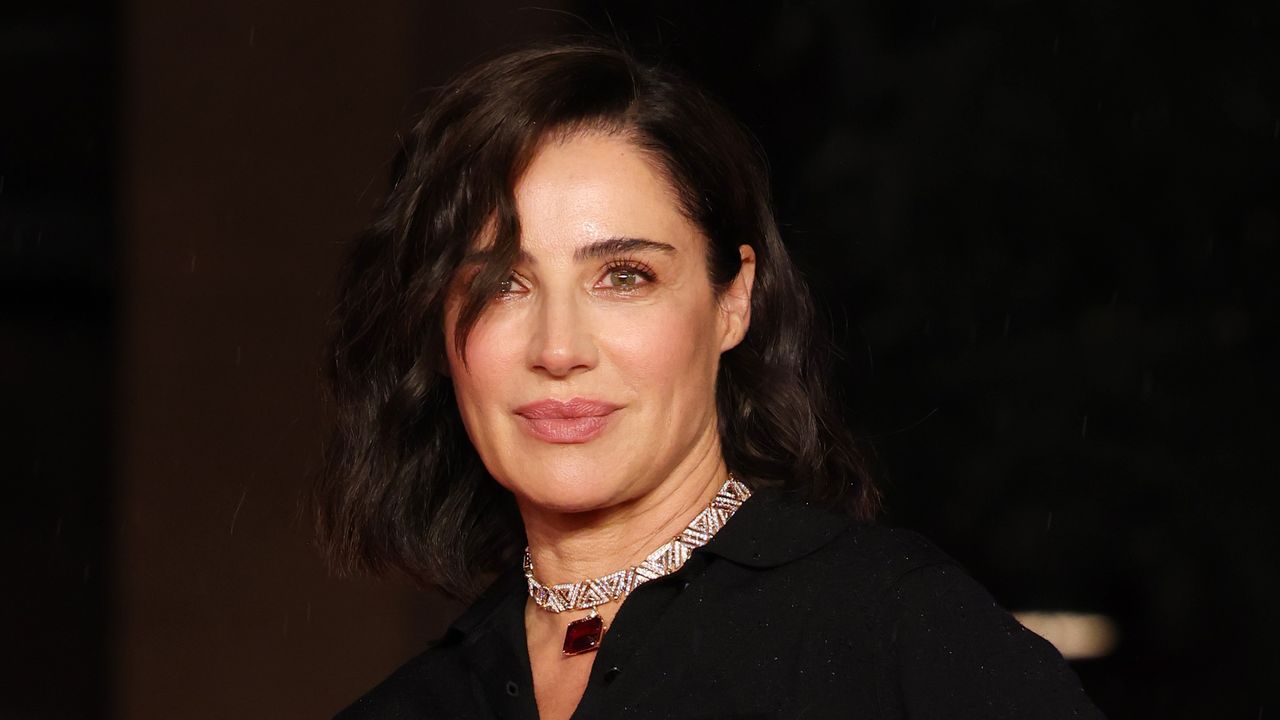 Festa del Cinema di Roma 2025: Luisa Ranieri con nuovo lob mosso e ciuffo ribelle e le pagelle dei beauty look della serata inaugurale