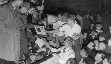 Non solo i nazisti: il potere vuole ancora bruciare libri