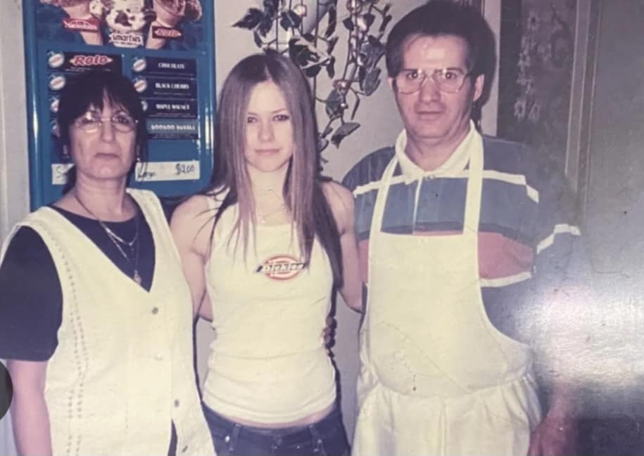 Pellegrinaggio alla pizzeria preferita di Avril Lavigne, a Napanee