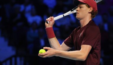 Johnson perplesso sui crampi di Sinner: "Li ha avuti in due tornei di fila, ma non al Six Kings Slam"