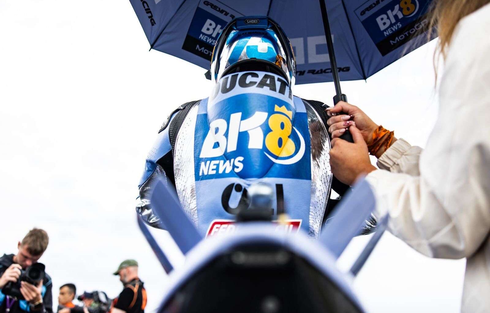 ALEX SFIORA IL PODIO, FERMIN BLOCCATO SUL PIÙ BELLO