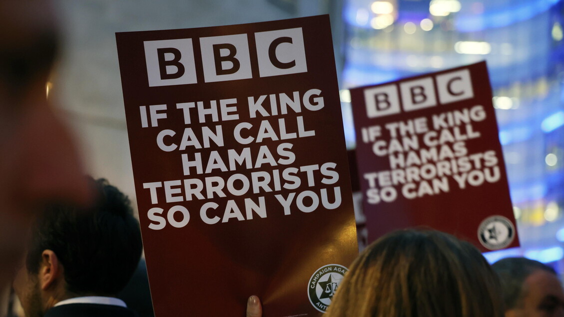 Documentario con 'figlio di Hamas' narratore, Bbc sanzionata - Notizie