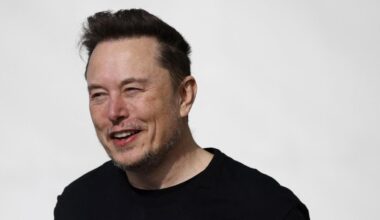 Elon Musk: Prima persona con patrimonio netto di 500 miliardi di dollari