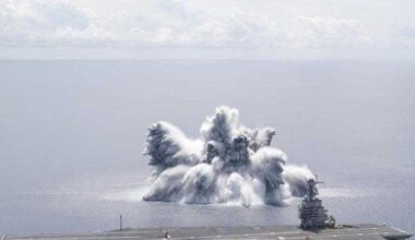 Davanti al Venezuela il più grande spiegamento militare Usa. «E non staranno a guardare»