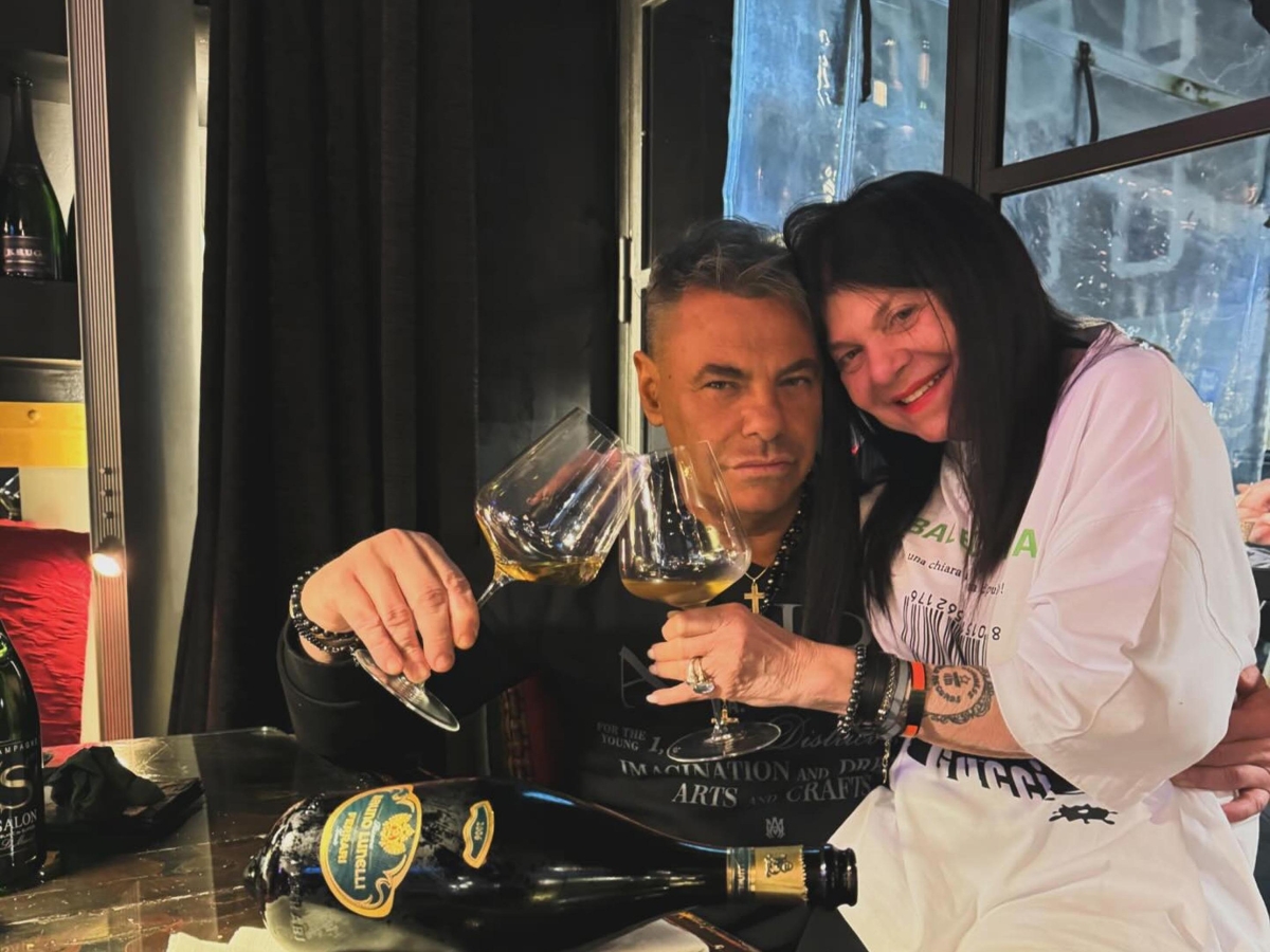 Davide Lacerenza patteggia a Milano quattro anni e otto mesi, all'asta le bottiglie della Gintoneria. Stefania Nobile farà lavori di pubblica utilità