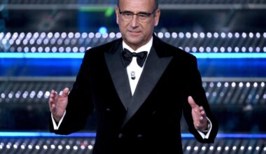 Sanremo 2026, pubblicato il regolamento: 26 big in gara e 4 «nuove proposte»